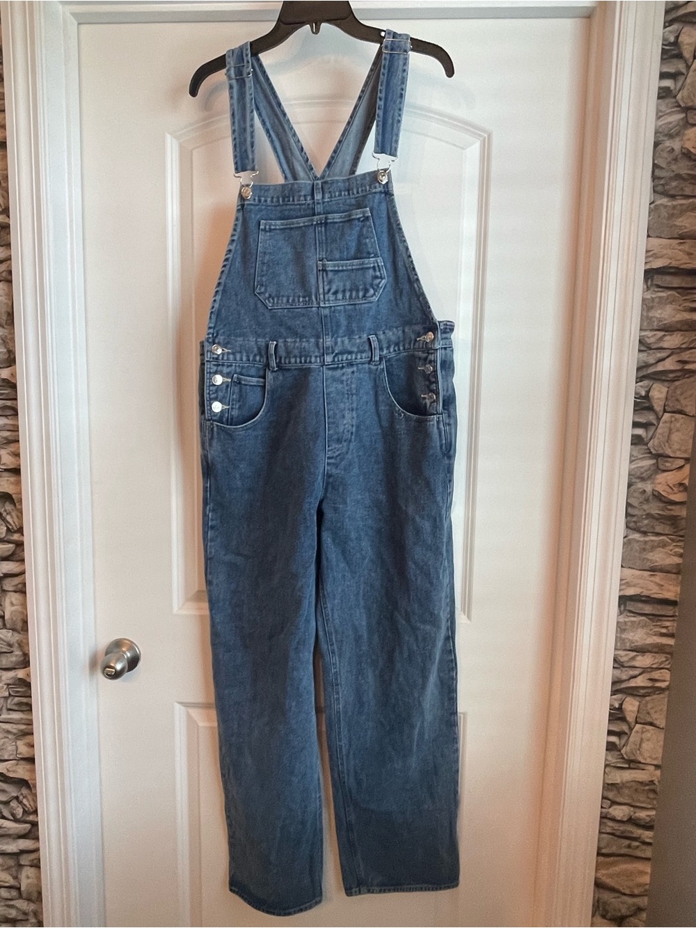 Classic Woman’s Bluivy Blue Denim Overalls Size Lg NWT
